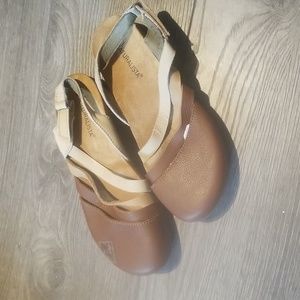 COPY - El Naturalista new